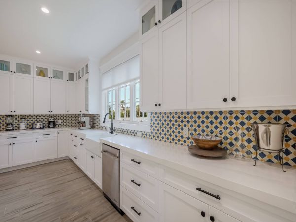 Charming Four Bedroom Vacation Rental Holmes Beach