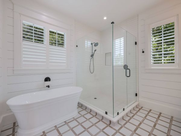 Charming Four Bedroom Vacation Rental Holmes Beach