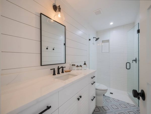 Charming Four Bedroom Vacation Rental Holmes Beach