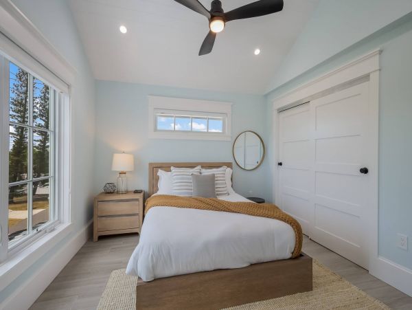 Charming Four Bedroom Vacation Rental Holmes Beach
