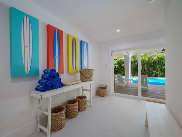 Charming Four Bedroom Vacation Rental Holmes Beach