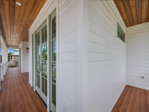 Charming Four Bedroom Vacation Rental Holmes Beach