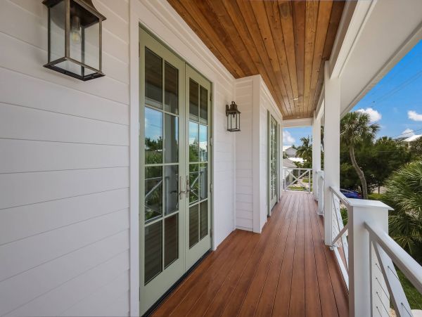 Charming Four Bedroom Vacation Rental Holmes Beach