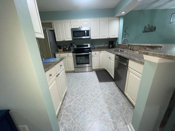 Charming 2 Bedroom Vacation Villa in Hilton Head Close to Beach