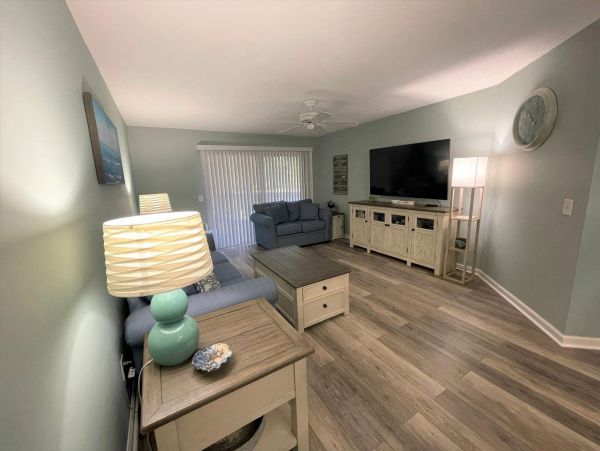 Charming 2 Bedroom Vacation Villa in Hilton Head Close to Beach