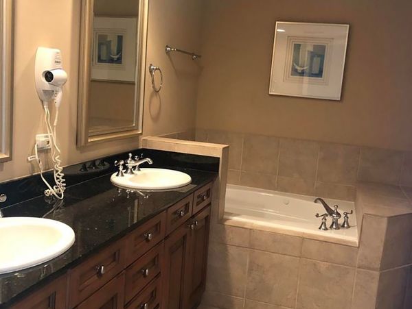 Value Beachfront Pensacola Condo