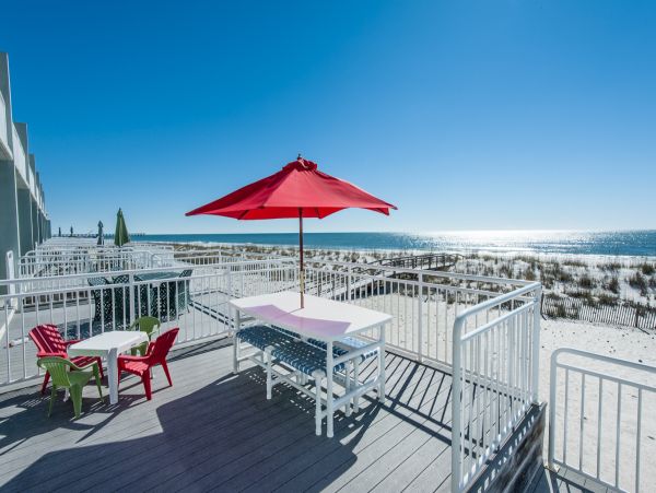 Stunning Gulf-Front 4-Bedroom Condo with Beach Views and Spacious Layout