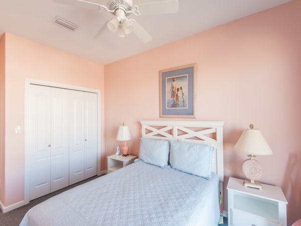 Stunning Gulf-Front 4-Bedroom Condo with Beach Views and Spacious Layout