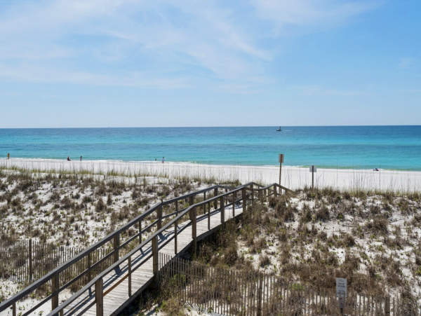 Pensacola Three Bedroom Beachfront Sleeps 14