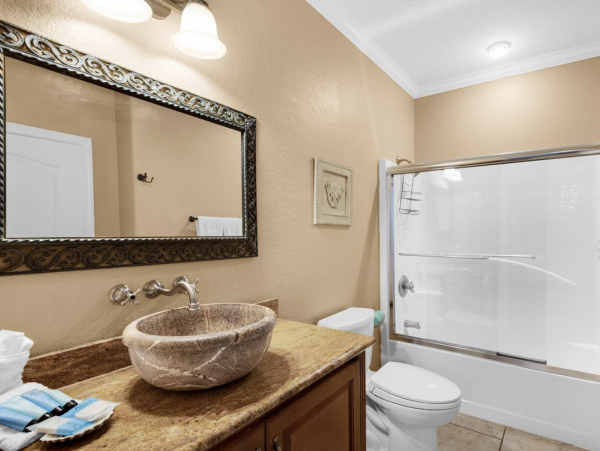 Pensacola Three Bedroom Beachfront Sleeps 14