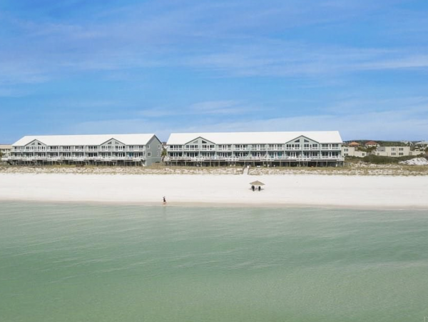 Pensacola Three Bedroom Beachfront Sleeps 14