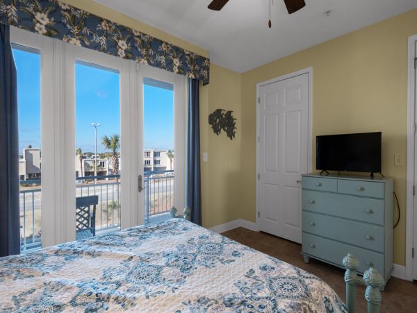 Pensacola Beach Vacation Condo 4 Bedroom Gulf View Sleeps 12