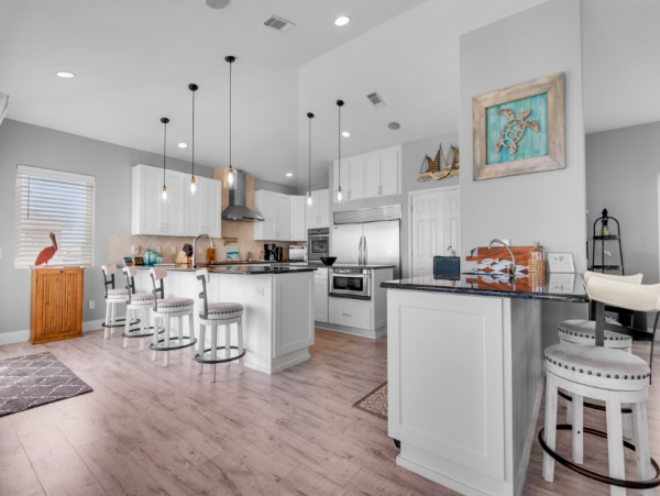 Four Bedroom-2 baths home with spectacular gulf views 2 blocks to the beach