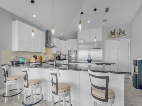 Four Bedroom-2 baths home with spectacular gulf views 2 blocks to the beach