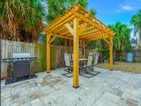 Four Bedroom-2 baths home with spectacular gulf views 2 blocks to the beach