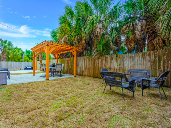 Four Bedroom-2 baths home with spectacular gulf views 2 blocks to the beach