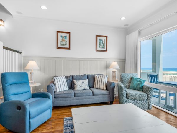 Beachfront Bliss on Pensacola Beach: Spacious 4-Bedroom Condo with Stunning Gulf Views