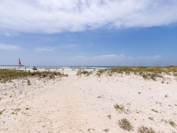 Breezy Vacation Rental Home in Gulf Shore with Views