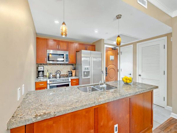 Dream Vacation Rental with 2 Bedrooms & Ocean Views