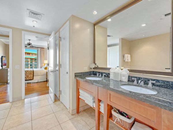 Dream Vacation Rental with 2 Bedrooms & Ocean Views
