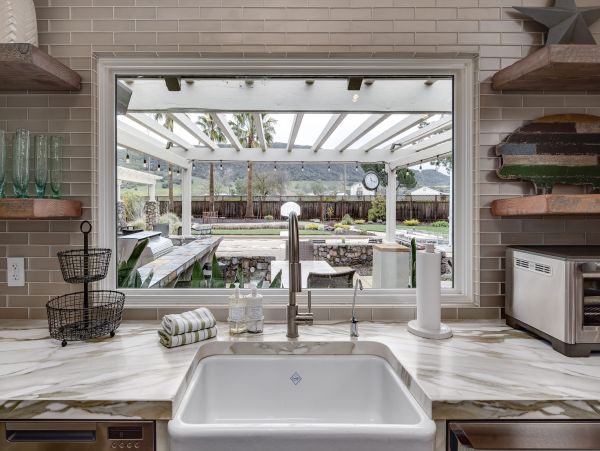 Spacious Four Bedroom Home with Private Pool & Spa