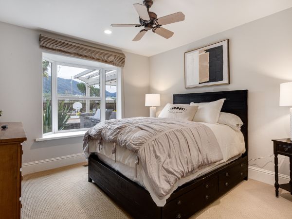Spacious Four Bedroom Home with Private Pool & Spa