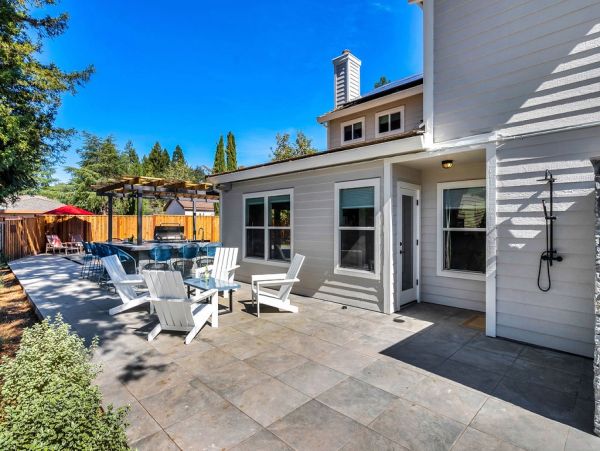 Luxury 4 Bedroom Vacation Rental in Sonoma