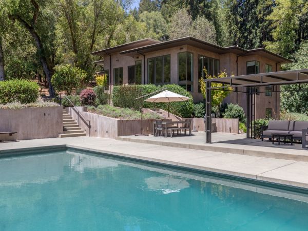 Modern Four Bedroom Vacation Pool Home