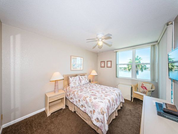 St. Petersburg Two Bedroom Luxury Vacation Condo