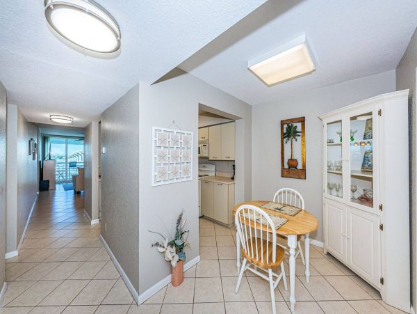 St. Petersburg Two Bedroom Luxury Vacation Condo