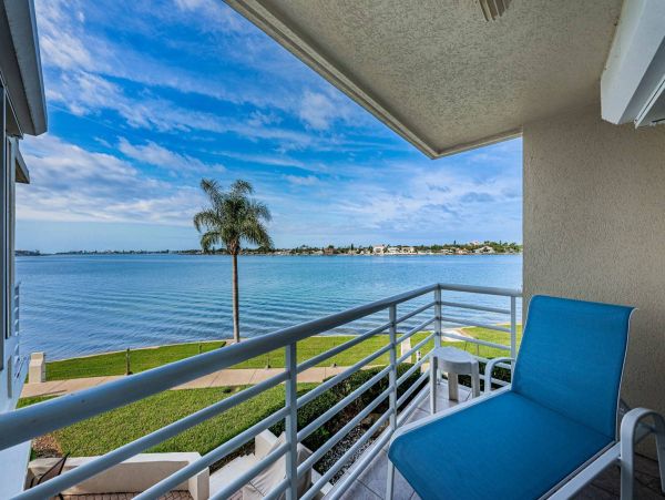 2 Bedroom With Views