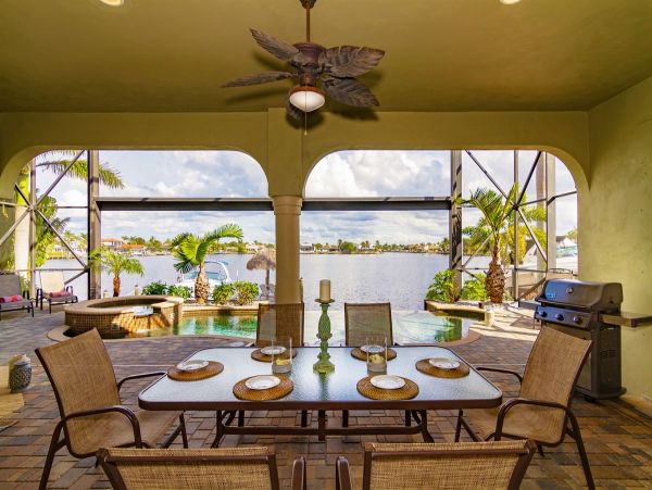 Cape Coral Home 1057771