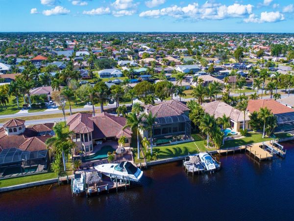 Cape Coral Home 1057771