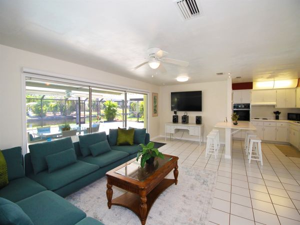 Cape Coral Vacation Home Three Bedroom