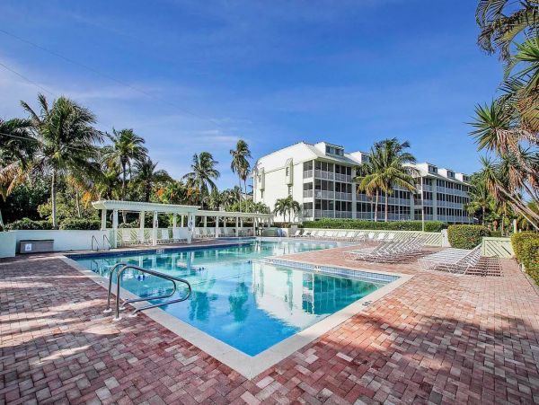 One Bedroom Vacation Rental in Captiva with Beautiful Views