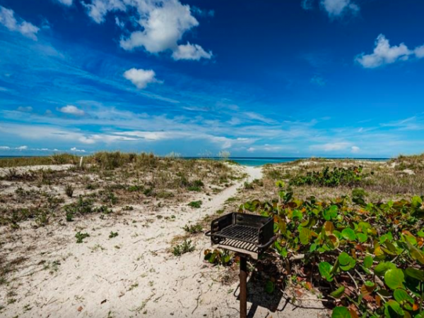 Indian Shores Vacation Condo One Bedroom On Beach