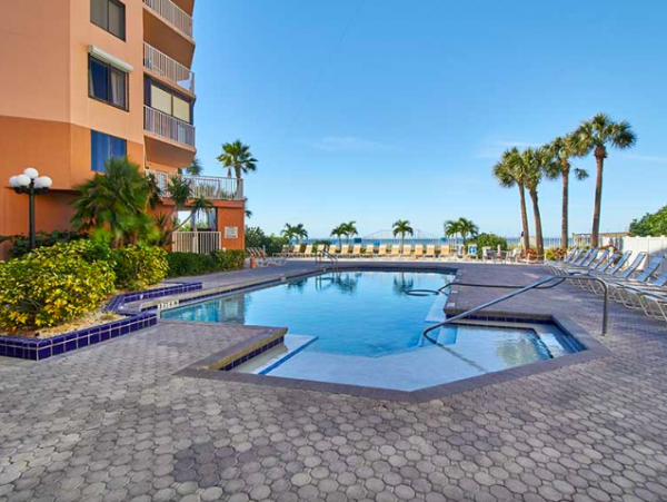 Beachside two Bedroom Condo