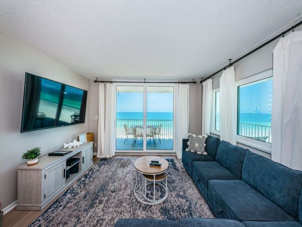 Indian Shores Beachfront Condo Views of the Gulf of Mexico
