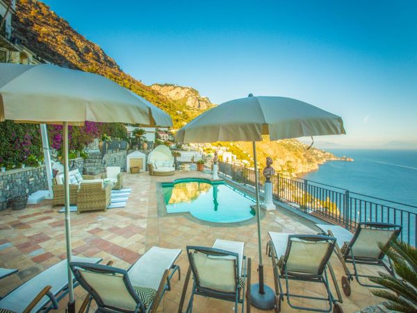 Stunning Panoramic Views 2 Bedroom Villa