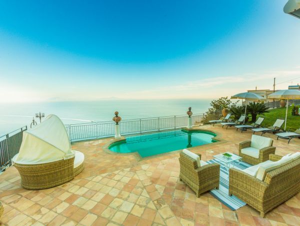 Stunning Panoramic Views 2 Bedroom Villa