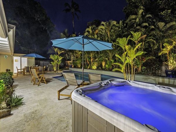 Fabulous Private Residence with Pool/Spa and Great Location
