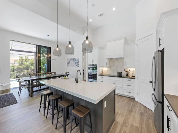 Walk to Beach Marco Island Vacation Home Five Bedroom