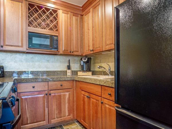Vail Vacation Condo Two Bedroom Mountain Views