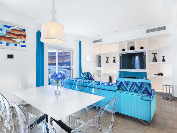 Oceanfront Sorrento Vacation Home Four Bedroom
