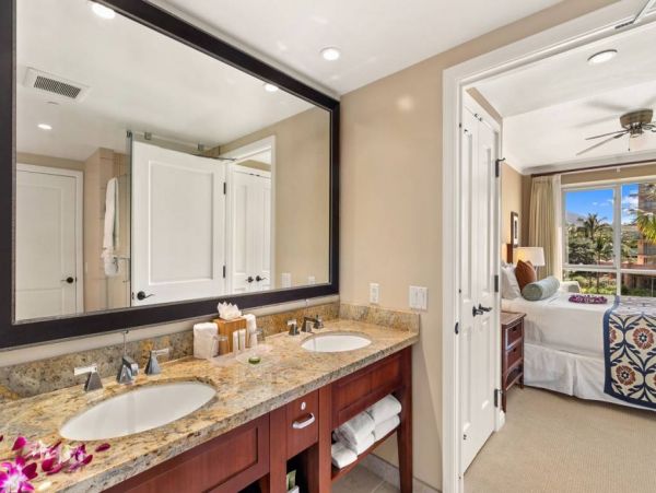 Kaanapali Vacation Condo Five Bedroom Oceanfront