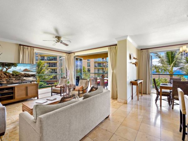 Kaanapali Vacation Condo Five Bedroom Oceanfront