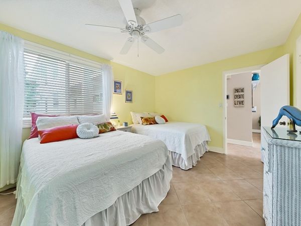 Lido Key Condo 1057860