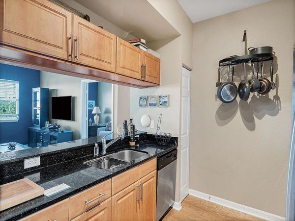 Lido Key Condo 1057861