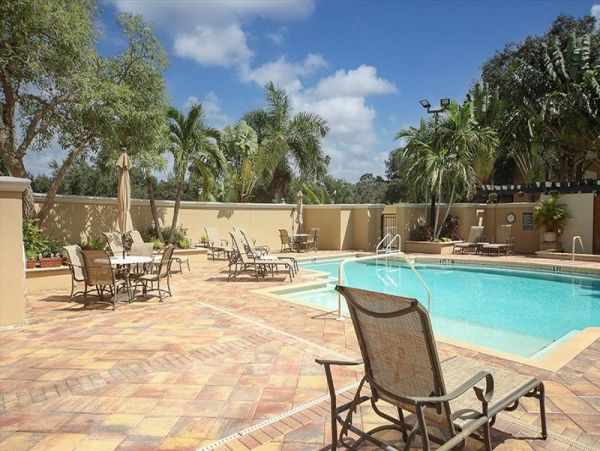 Lido Key Condo 1057861