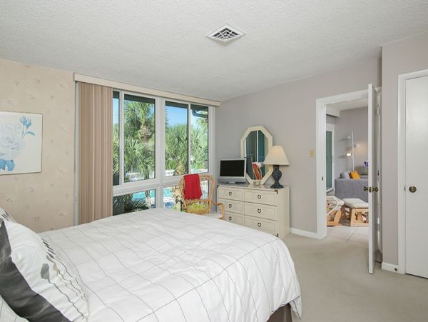 Lido Key Condo 1057862